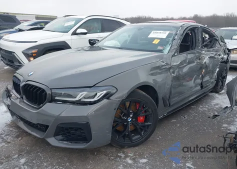 2021 BMW 540I xDrive z USA, uszkodzony, nr VIN WBA73BJ03MWX13992